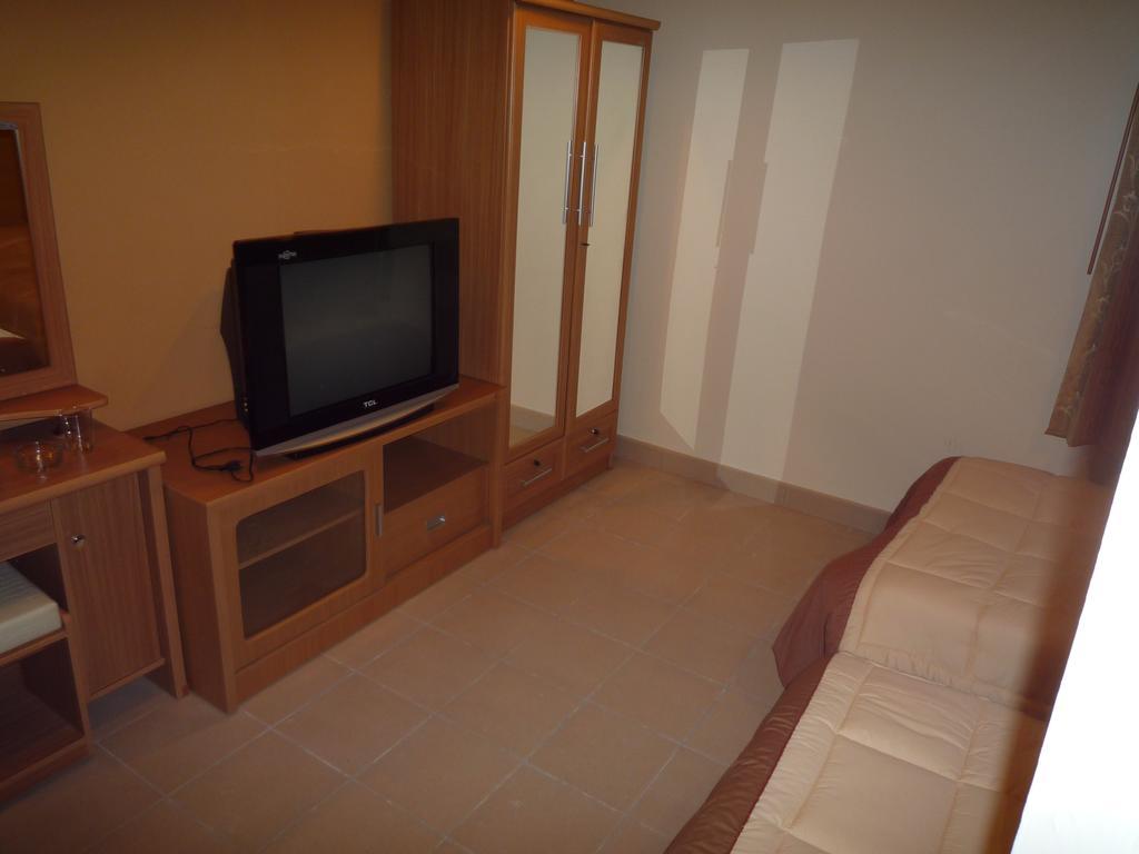 Marina Inn Pattaya Δωμάτιο φωτογραφία