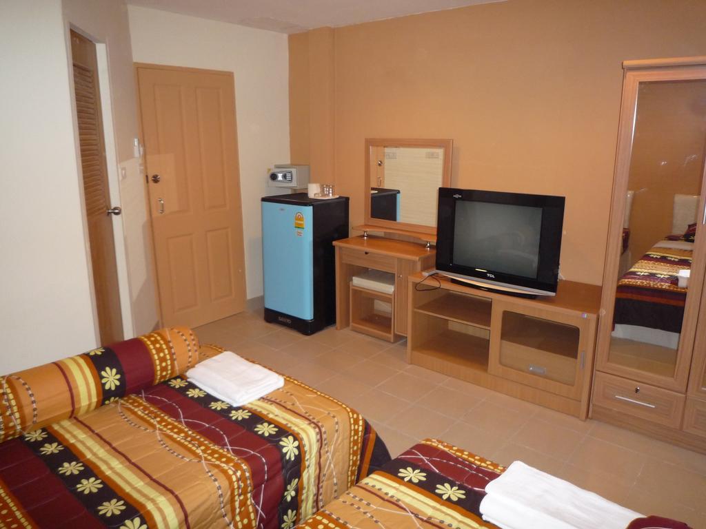 Marina Inn Pattaya Δωμάτιο φωτογραφία