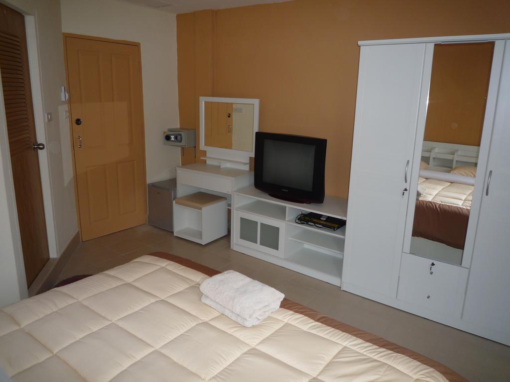 Marina Inn Pattaya Δωμάτιο φωτογραφία